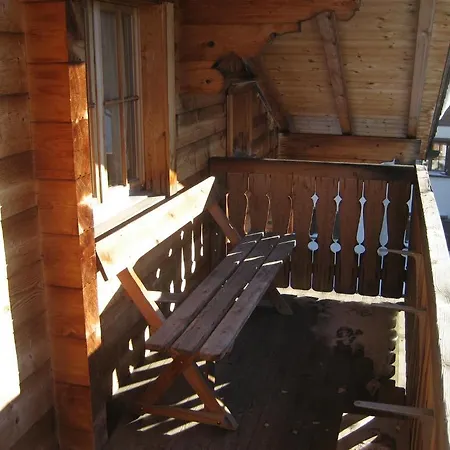 B&B Haus Im 다보스