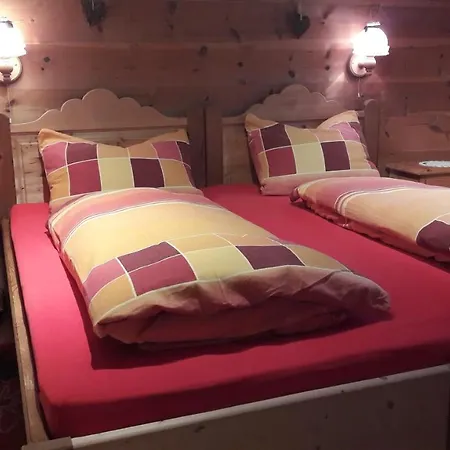 Haus Im فندق مبيت وإفطار